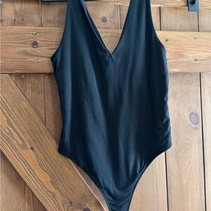 Vuori black soft cotton Bodysuit
